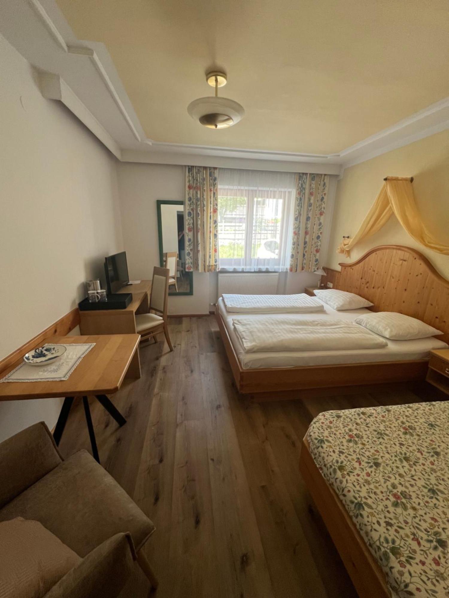 Hettlerhof Hotell Maishofen Eksteriør bilde